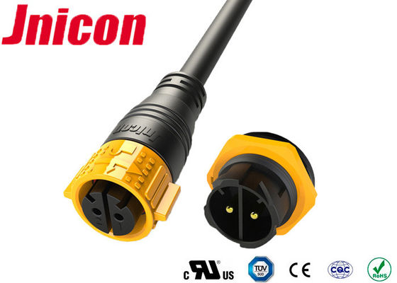 สายเชื่อมต่อกันน้ำพลาสติกแรงดันสูง 500V 2 เฟสแบบหล่อขึ้นรูปด้วยพลังงาน